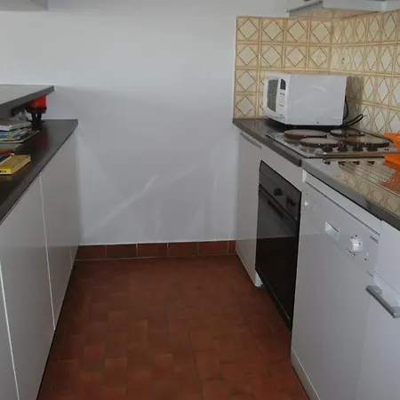 T3 Au Lavandou, Proche Plage, Tv, Parking Privé - Fr-1-803-53 Appartement *