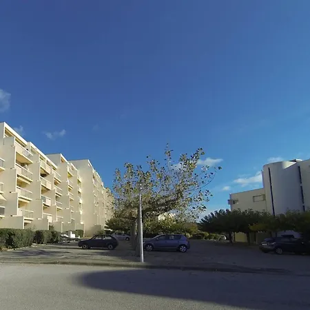 T3 Au Lavandou, Proche Plage, Tv, Parking Privé - Fr-1-803-53